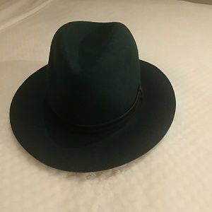 Women's hat